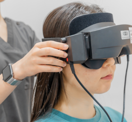 Eye movement testing equipment